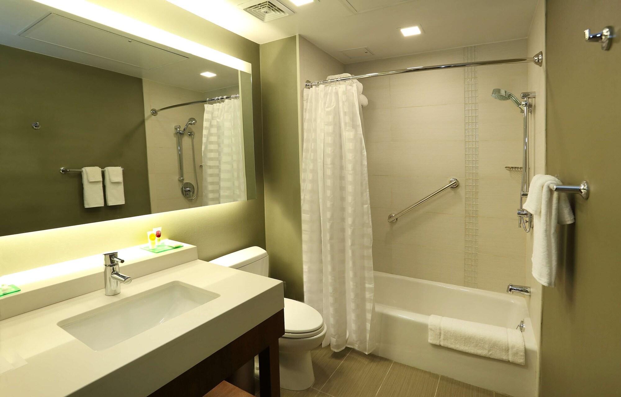 Marinn Place Financial District Hotel