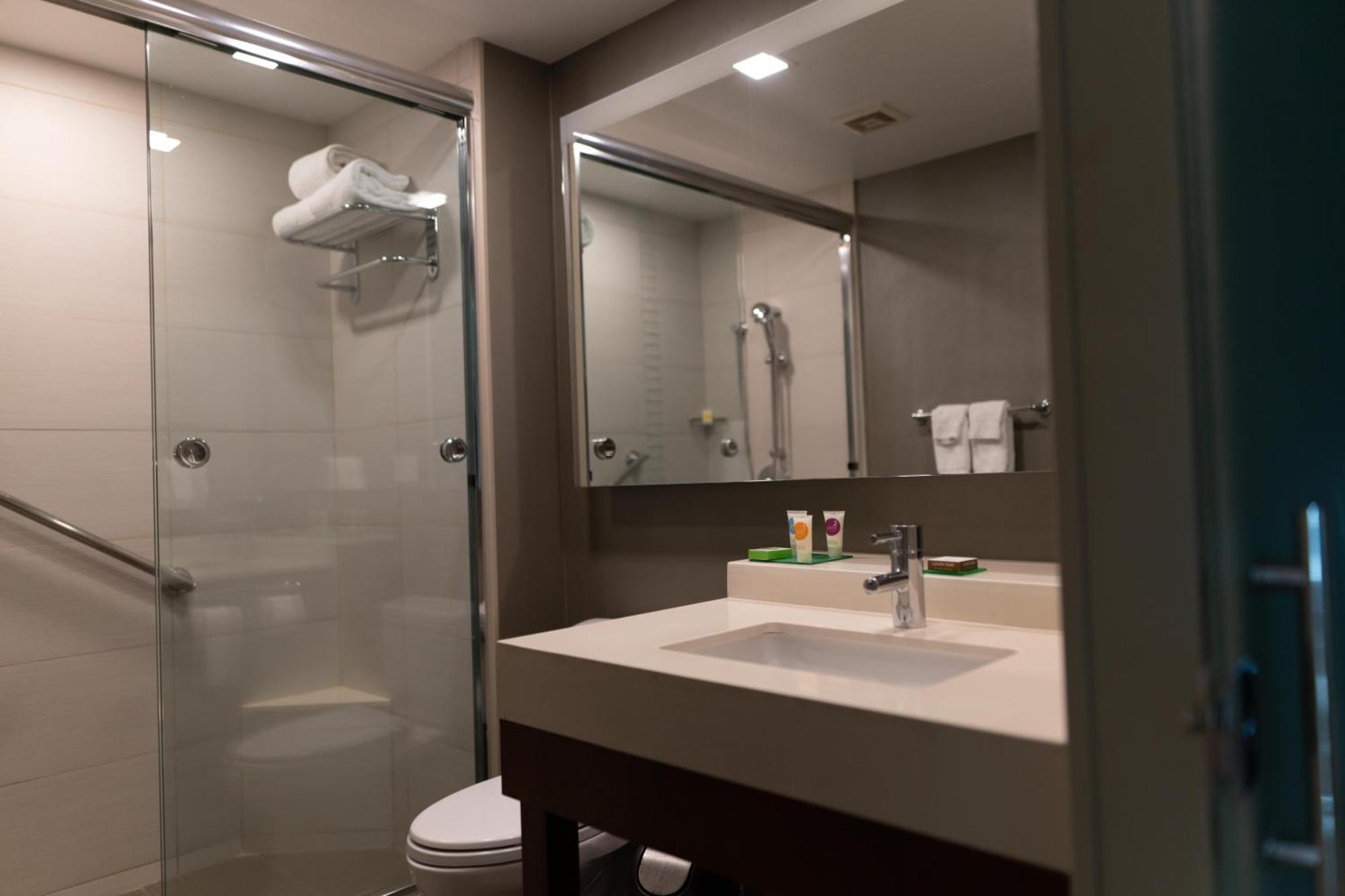 Marinn Place Financial District 4*