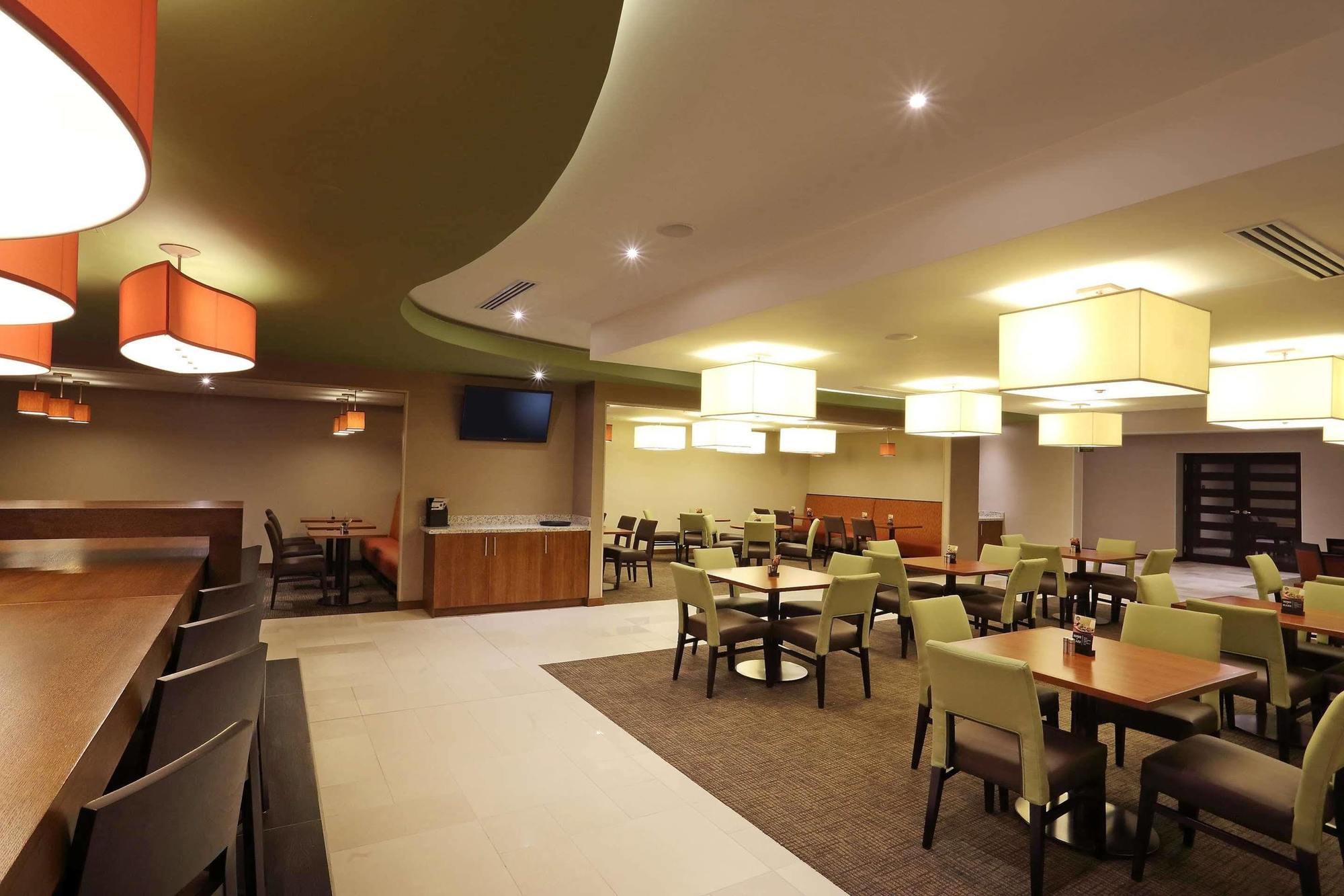 Hotel Marinn Place Financial District Panama City