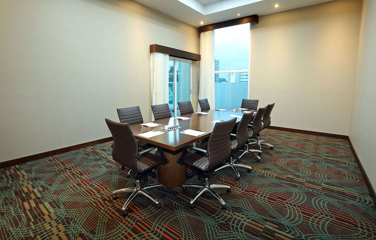 Marinn Place Financial District Hotel